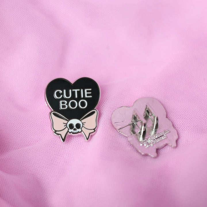 Cutie Boo Lace Charm