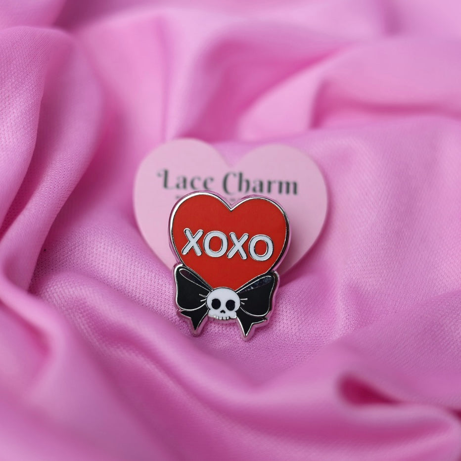XOXO Lace Charm