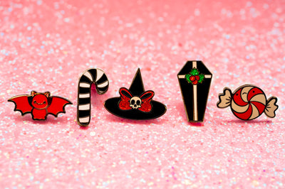 Mini Mystery Enamel Pin - Creepmas Collection